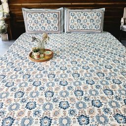 Feels Like Home Blue & White Floral 200 TC Cotton King Bedsheet With 2 Pillow Covers-9