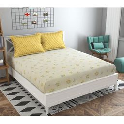 UrbanArts Yellow & Green Floral King Bedsheet with 2 Pillow Covers-image-36