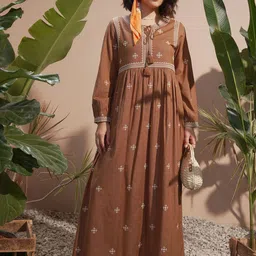Vara By Vishudh Women Tie-Up Neck Embroidered Maxi Dress-37