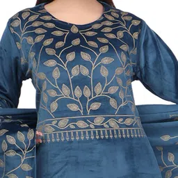 WOOL 4U Women Ethnic Motifs Printed Regular Kurta with Trousers & With Dupatta image 2