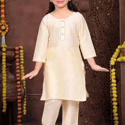 Pehanaava Girls Gotta Patti Straight Kurta With Trouser-picture-48