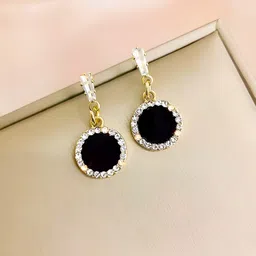 COOLWOOL Gold-Plated Artificial Stones Studded Circular Shaped Drop Earrings image 2