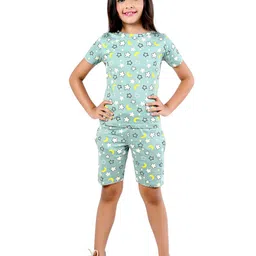 Arshia Fashions Girls Printed T-shirt with Shorts Clothing Set-image-67