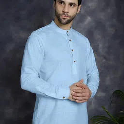 Zombom Men Mandarin Collar Straight Short Kurta-image-50