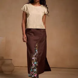 Chhaya Gandhi Design Studio Round Neck With Half Sleeves Top With Skirt Co-Ords-picture-33