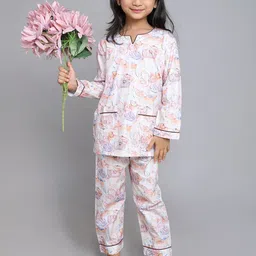 Little Clothings Girls Printed Night suit-image-93