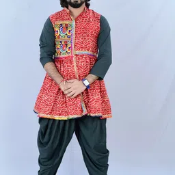 AGLARE Men Bandhani Printed Regular Mirror Work Kurta with Dhoti Pants image 1