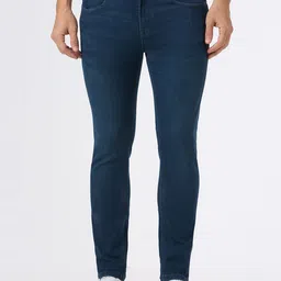 Pepe Jeans Men Slim Fit Mid-Rise Stretchable Powerflex Jeans-picture-14