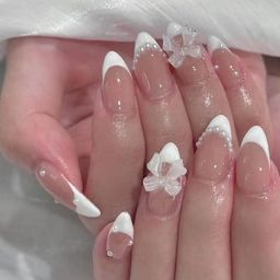 Vembley 24 Pcs Bowknot & Pearl Press On Nails Extension-image-52