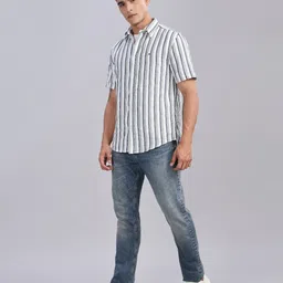 Tommy Hilfiger Men Slim Fit Light Fade Jeans-image-60
