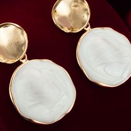 DressBerry Gold-Plated Alloy Kundan Diamond Shaped Earrings-picture-18