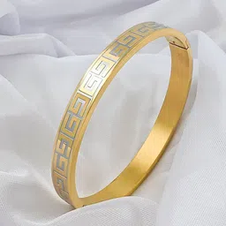 Saizen Men Handcrafted Gold-Plated Kada Bracelet-image-29