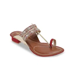 Mochi Women Textured One Toe Flats-image-83