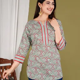 SHOPAXIS Floral Printed Notch Neck Pure Cotton Kurti-picture-5