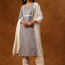 Anouk Geometric Yoke Design Round Neck Gotta Patti Straight Kurta & Trousers With Dupatta-picture-11