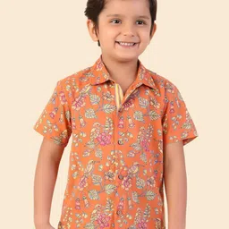 Fabindia Boys Spread Collar Floral Printed Floral Print Cotton Casual Shirt-image-97