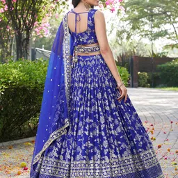 DIVASTRI Embroidered Sequinned Semi-Stitched Lehenga & Unstitched Blouse With Dupatta image 2