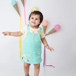 Babys Day Infant Girls Printed Pure Cotton Dungaree With Half Sleeve Top & Brief-25