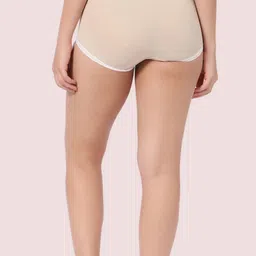 INTIMATE QUEEN Pack Of 4 Anti-Bacterial Boyshort Briefs image 3