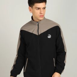 Men Colorblock Sports Jacket-image-71