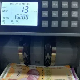 SWAGGERS Mix Note Counting & Fake Note Detecting Machine for Banks, Offices, Industries, Money Exchange Counters (Updated with All New Currency Notes & can Also be Updated for Future Currency) Note Counting Machine image 5