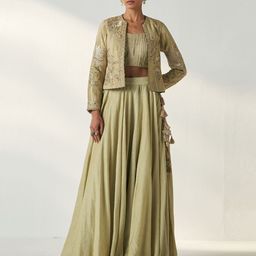 STUDIO BAGECHAA Embellished Ready to Wear Lehenga &-image-17