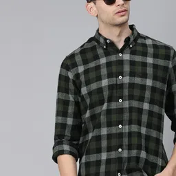 the bear house Men Slim Fit Checkered Casual Shirt-picture-28