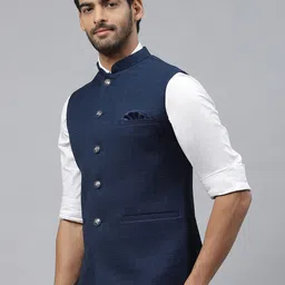 ESSAS club Men Checked Nehru Jacket  with Pocket Square image 3