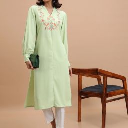 Women Solid Cotton Blend Straight Kurta-image-35