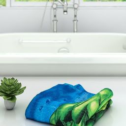 Marvel Avengers Unisex Kids Green & Blue Printed 350 GSM Bath Towel-image-5