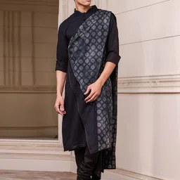 Tasva Men Black Ethnic Motifs Printed Angrakha Cotton Draped Kurta & Churidar-picture-33