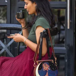 Kalankit Colourblocked Oversized Structured Handheld Bag image 2