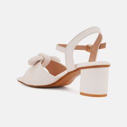 HEELSNFEELS Block Heels With Bows image 3