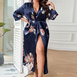 ETC Floral Printed V-Neck Robe With Fabric Belt-image-32