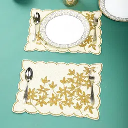 YWULY Cream Coloured 2 Pieces Floral Embellished Beaded Round Table Placemats-39
