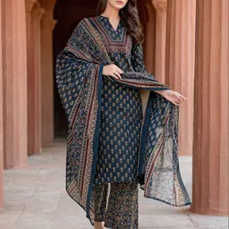 skylee Women Cotton Blend Kurta Pant Dupatta Set-picture-1