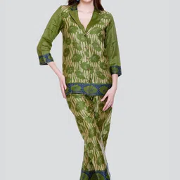 HOUSE OF KIRNA'S WITH LOGO OF HOK Floral Printed Acrylic Tunic & Trouser-26
