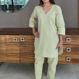 Freesia Array V Neck Pure Cotton Night suit-image-81