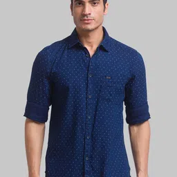 Parx Men Blue Pure Cotton Printed Spread Collar Roll Up Sleeves Casual Shirt-image-14