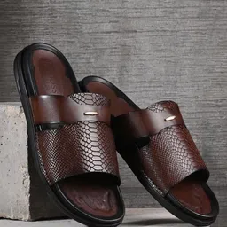 Egoss Men Sliders-picture-19