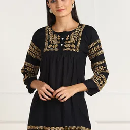 VAHSON Black & Gold-Toned Floral Embroidered Chikankari Pure Cotton Chikankari Kurti-picture-21