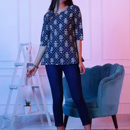 PockMAN Ethnic Motifs Printed V-Neck Pure Cotton Straight Kurti-picture-17