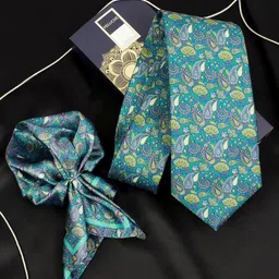 PELUCHE Printed Broad Neck Tie & Pocket Square Accessory Gift Set-30