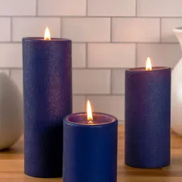 Aromatic Fables Blue 3 pieces Delicate Violet Scented Pillar Candles-image-27
