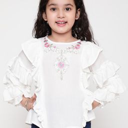 BAESD Round Neck Flutter Sleeve Crepe Top-picture-29