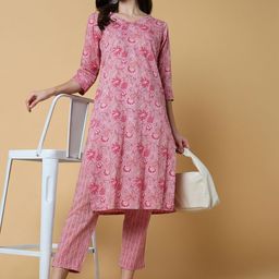SHOWOFF Floral Printed Sequinned Straight Kurta with Trousers-image-50