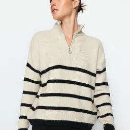 Trendyol Striped Mock Collar Pullover-picture-16