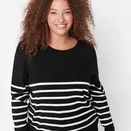 Trendyol Striped Acrylic Round Neck Pullover-image-63