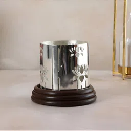 THE HOME CO. Silver-Toned & Brown Lotus Cut Candle Holder-image-28