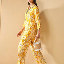Global Desi Ethnic Motif Printed Top With Trouser image 2